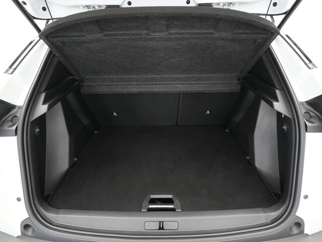 Peugeot e-2008 EV GT 50 kWh 136pk Navigatie Camera Side Assist 120