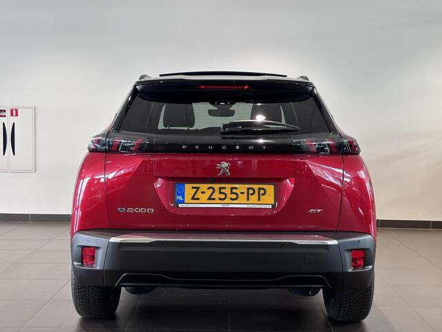 Peugeot e-2008 SUV GT EV 3-FASEN 50kWh 136pk AUTOMAAT | SCHUIF/KANTELDAK | KEYLESS ENTRY | ADAPTIVE CRUISE | NAVI | CAMERA | GRIPCONTROL
