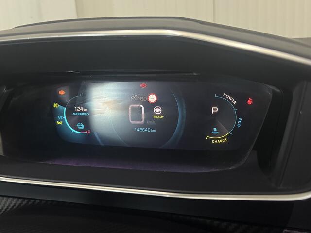 Peugeot e-2008 EV Allure 50 kWh PARELMOER DIGI-DASH CAMERA NAVI CLIMA PDC LMV LED