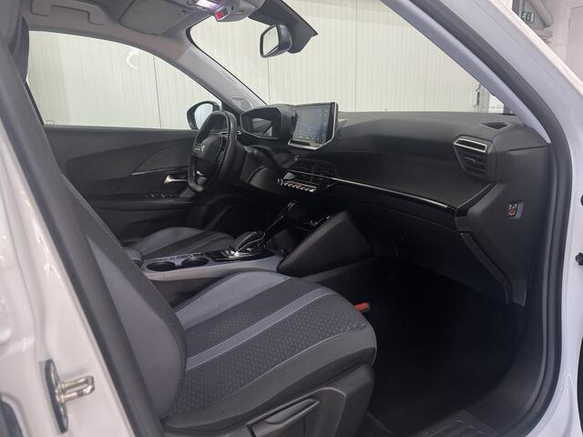 Peugeot e-2008 EV Allure 50 kWh PARELMOER DIGI-DASH CAMERA NAVI CLIMA PDC LMV LED