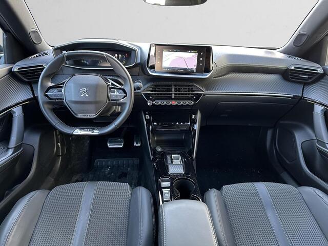Peugeot e-2008 EV GT Line 50 kWh SOH 100%, 3-FASE, Camera, Stoelverwarming