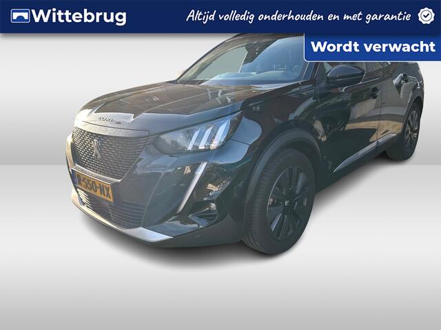 Peugeot e-2008 EV GT Pack 50 kWh / Navigatie / Pano / Half leer / 360 Camera / Parkeersensoren V+A / Lichtmetaal 18 inch /