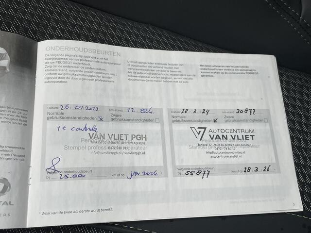 Peugeot e-2008 EV GT 50 kWh VAN ¤20.900,- VOOR ¤18.877,- UW LENTEVOORDEEL ¤2.023,- | 3 FASE | PANO | ORIG. NL. NAP KM.