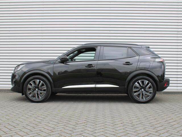 Peugeot e-2008 EV GT Pack 50 kWh | Stoelverwarming | Pano dak | Camera | 18" LM | Cruise adaptief | Clima |