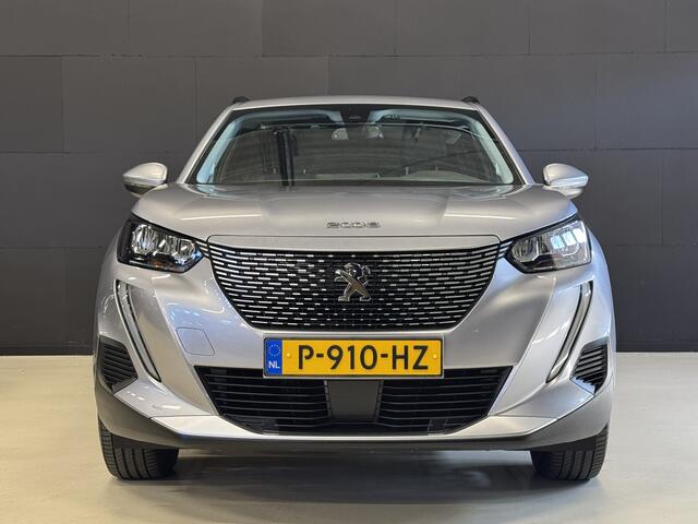 Peugeot e-2008 EV Allure 50 kWh 3-fase | Camera | Navi | Carplay | Full LED