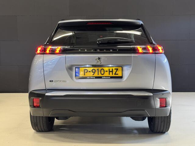 Peugeot e-2008 EV Allure 50 kWh 3-fase | Camera | Navi | Carplay | Full LED