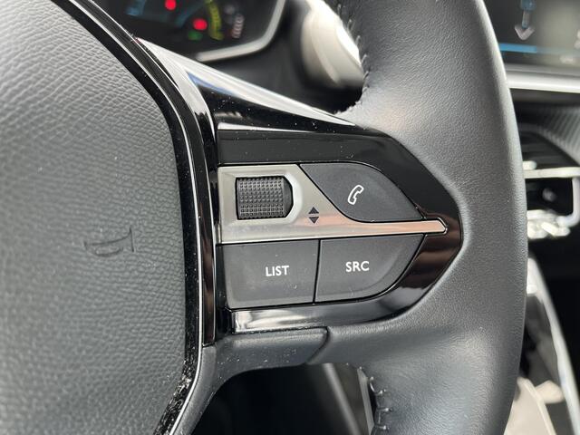 Peugeot e-2008 EV Allure 50 kWh