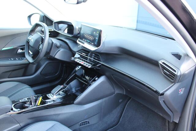 Peugeot e-2008 EV Allure Pack 50 kWh Airco Navi Camera Carplay Dealer onderhouden