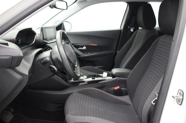 Peugeot e-2008 EV Active Pack 50 kWh - Carplay, SOH 90%