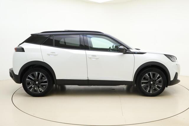 Peugeot e-2008 EV GT 50 kWh 136 Pk | Navigatie | Stoelverwarming | Cruise Control | Camera Achter