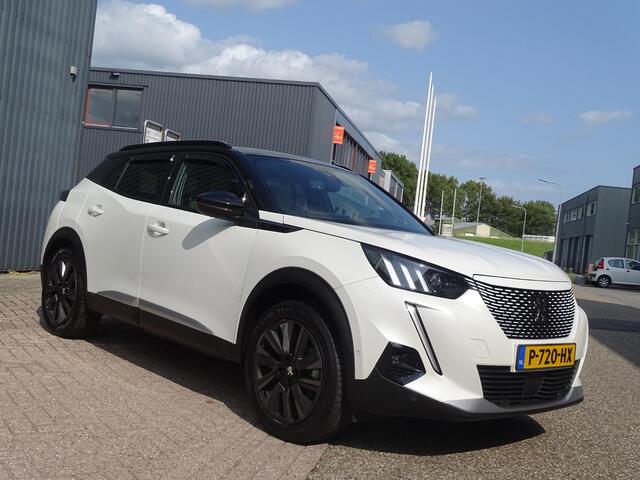 Peugeot e-2008 EV GT Pack 50 kWh GT-LINE| NAVIGATIE| CAMERA|MULTIMEDIA| PANORAMADAK| AIRCO/ECC|DODEHOEK DETECTIE| CRUISECONTROL|PARKEERSENSOREN|LED