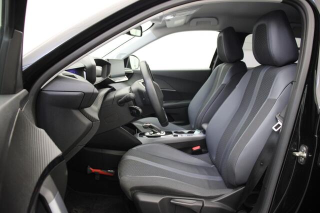 Peugeot e-2008 EV Allure 50 kWh - Digital Cockpit, Carpla, SOH 88%