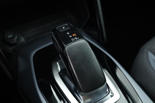 Peugeot e-2008 EV Allure 50 kWh | Navi | Adapt. Cruise | Stoelverw. | Camera | Keyless