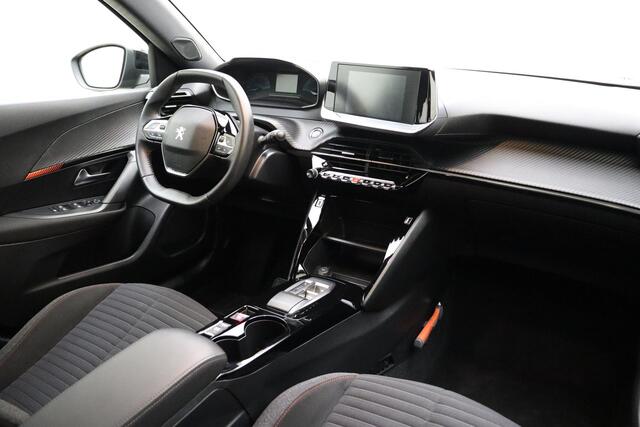 Peugeot e-2008 EV Active 50 kWh | Stoelverwarming | Apple Carplay/Android Auto | Camera | Climate Control | 1e Eigenaar