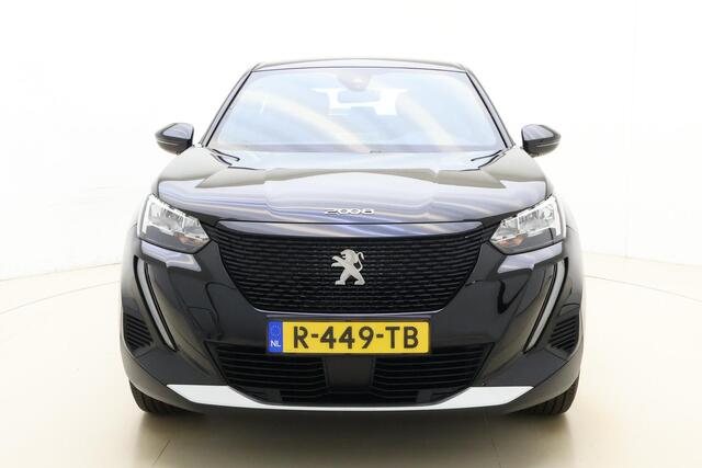 Peugeot e-2008 EV Active 50 kWh | Stoelverwarming | Apple Carplay/Android Auto | Camera | Climate Control | 1e Eigenaar