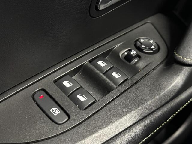 Peugeot e-2008 EV GT Pack 50 kWh | Automaat | Cruise | Carplay | Camera | Stoelverwarming | ( Vesteging - Nieuwegein )