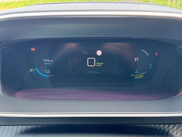 Peugeot e-2008 EV Allure Pack 50 kWh ecc,led,navi,pdc,lmv,1/2leer