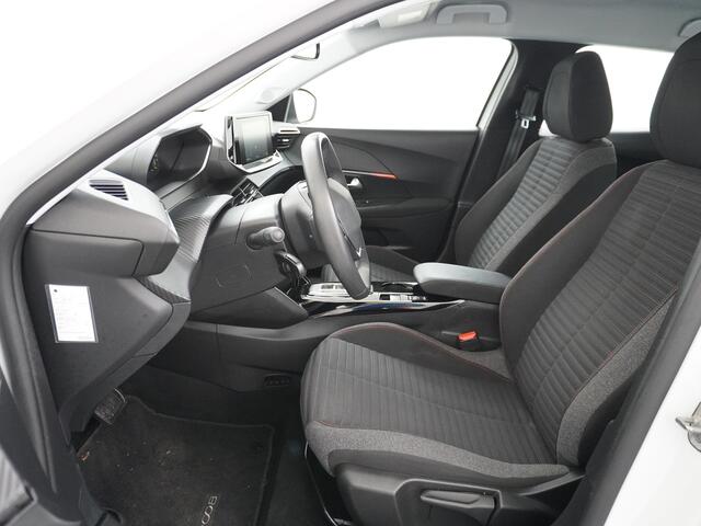 Peugeot e-2008 EV Active Pack 50kWh Navi Ecc Apple Carplay Android Auto Cruise Control Keyless DAB+ Bluetooth Led Connected services Verkeersbord detectie 1e Eigenaar Origineel Nederlandse Auto