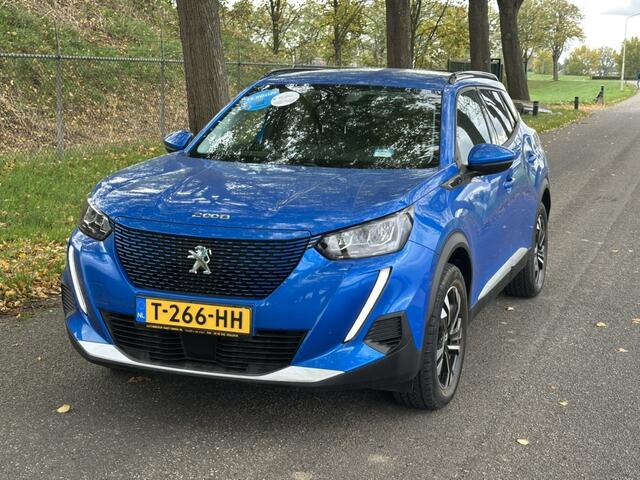 Peugeot e-2008 EV Allure Pack 50 kWh | 32.000 KM | Apple carplay | Climate control