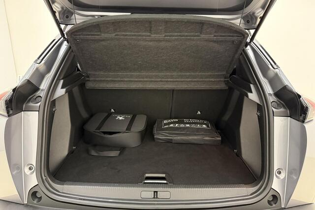 Peugeot e-2008 EV GT Pack 50 kWh | Adaptive Cruise Control | Panorama dak | Stoelverwarming | Alcantara bekleding | Full LED | Camera | Drive Assist | Keyless Entry & Start | Navigatie
