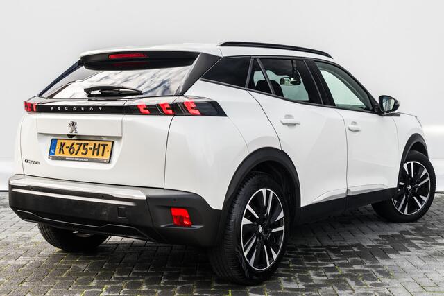 Peugeot e-2008 EV Allure 50 kWh | Automaat | Navigatie | Clima | PDC | 1 e Eign | | 3D-I-Cockpit | Keyless entry | Cruise | Camera |