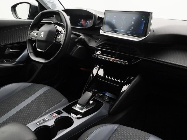 Peugeot e-2008 EV Allure 50 kWh | CAMERA | ADAPTIVE | STOELVERWARMING