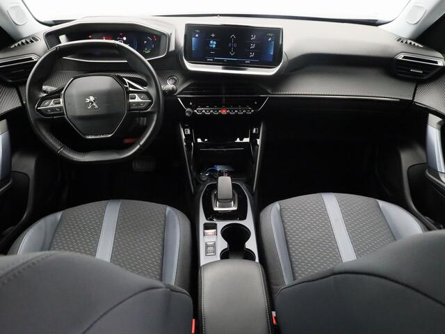 Peugeot e-2008 EV Allure 50 kWh | CAMERA | ADAPTIVE | STOELVERWARMING