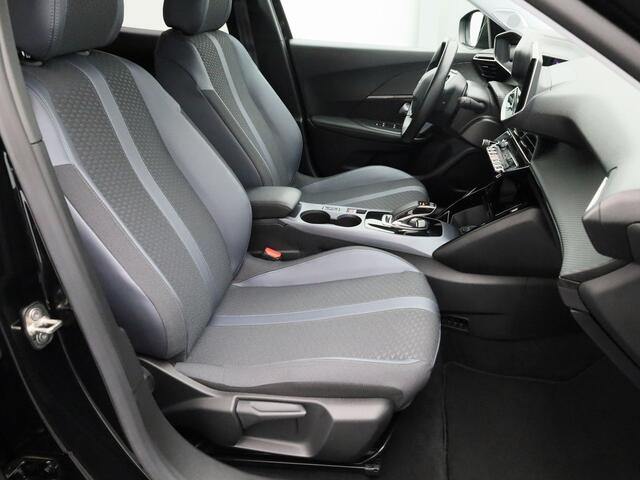 Peugeot e-2008 EV Allure 50 kWh | CAMERA | ADAPTIVE | STOELVERWARMING