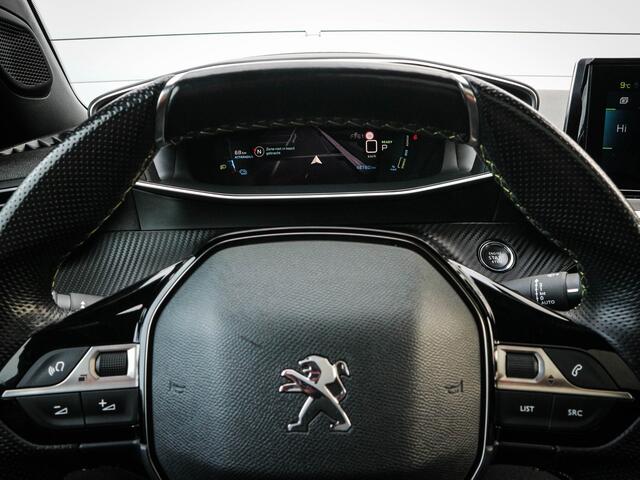 Peugeot e-2008 EV GT Pack 50 kWh | Clima | Cruise | Navi | Panoramadak | 360 graden camera | Lichtmetaal | Stoelverwarming |