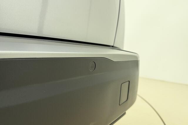 Peugeot e-2008 EV Allure Avantage 54 kWh | Apple carplay/Android auto| Adaptive cruise | Camera V+A | Navigatie | 3D-Cockpit | 3-Fase |