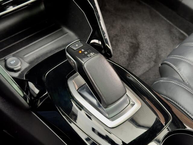 Peugeot e-2008 EV GT 50 kWh PANODAK LEDER NAVI CAMERA DIGI-DASH APPLE-CARPLAY PARK-ASSIST LED LMV PDC