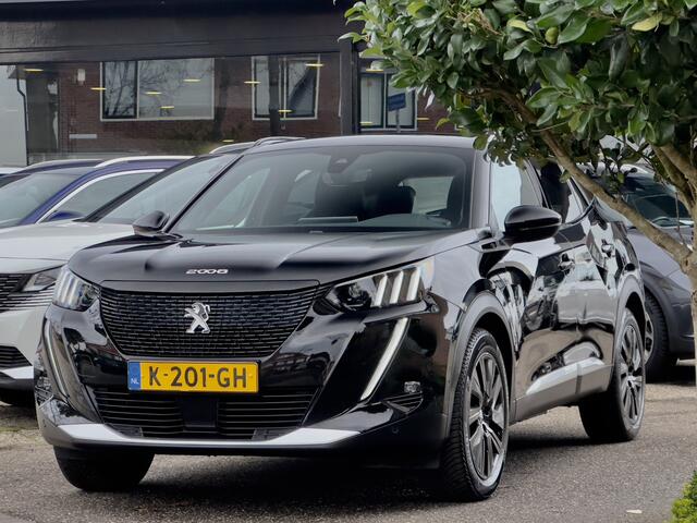 Peugeot e-2008 EV GT 50 kWh PANODAK LEDER NAVI CAMERA DIGI-DASH APPLE-CARPLAY PARK-ASSIST LED LMV PDC
