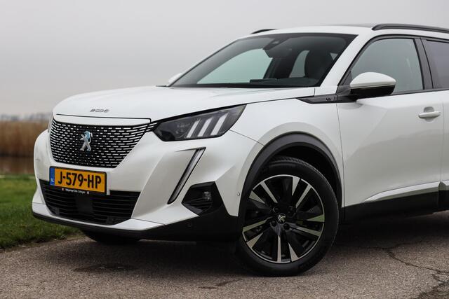 Peugeot e-2008 EV GT 50 kWh 3 Fase ? Pano ? ACC ? LED