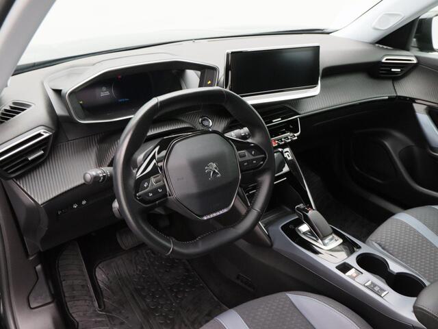 Peugeot e-2008 EV Active Pack 50 kWh 136 Pk | Adaptive Cruise | Camera | Keyless | Stoelverwarming | LED | 17 Inch | 57.313 Km