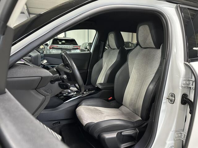 Peugeot e-2008 EV GT Pack 50 kWh | Navi | Camera |