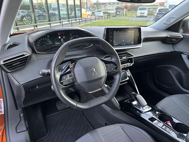 Peugeot e-2008 EV Allure 50 kWh Navi I All season I Camera