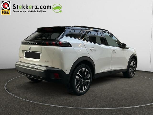 Peugeot e-2008 EV GT 50 kWh Slechts 20km! Panoramadak, 3 fase