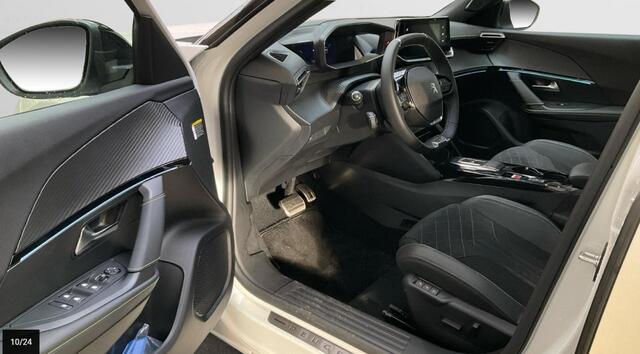 Peugeot e-2008 EV GT 50 kWh Slechts 20km! Panoramadak, 3 fase