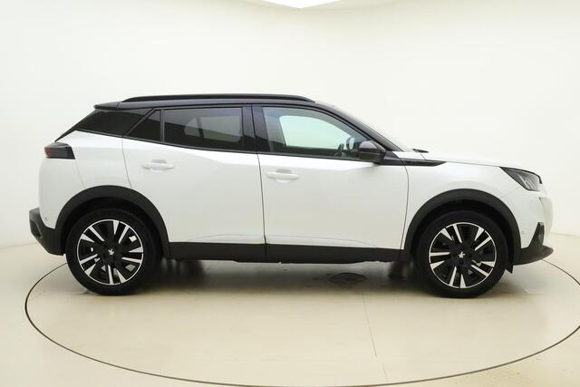 Peugeot e-2008 EV GT Pack 50 kWh Leer/alcantara | stoelverwarming | Navigatie | Camera