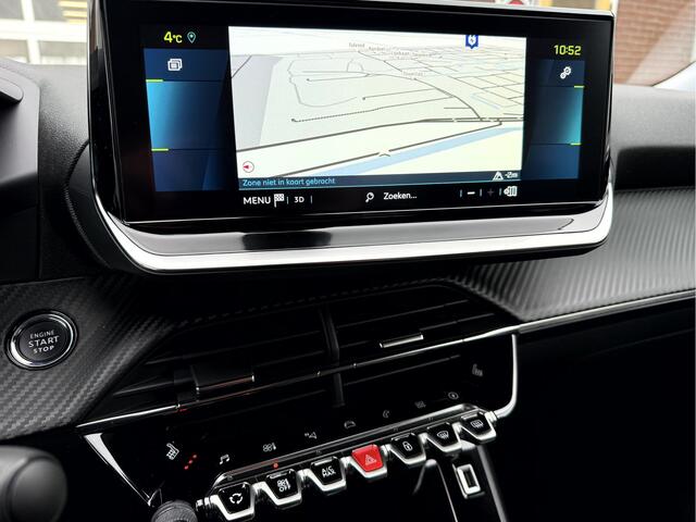 Peugeot e-2008 EV Allure Pack 50 kWh SOH 91,3%, Camera, Carplay, Stoelverwarming