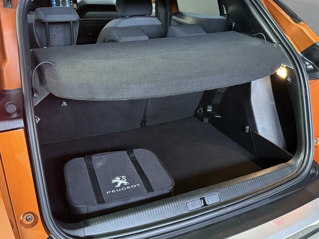 Peugeot e-2008 EV Blue Lease Active 50 kWh | Camera | Navi | LED