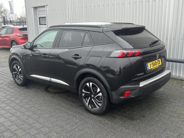 Peugeot e-2008 EV Allure 50 kWh