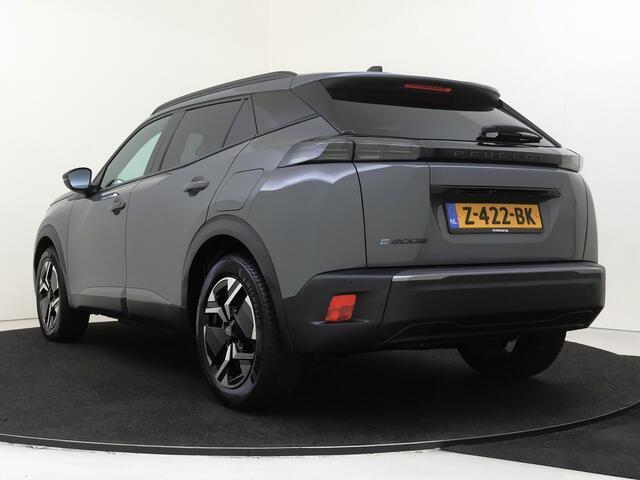 Peugeot e-2008 EV Allure 54 kWh | Navigatie | Carplay | Climate Control | Camera |