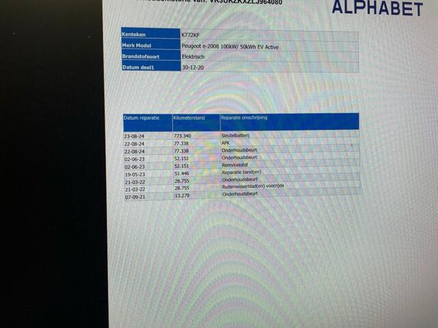 Peugeot e-2008 Active Pack 50 kWh - Carplay, Camera, Navi, Cruise, SOH 90%