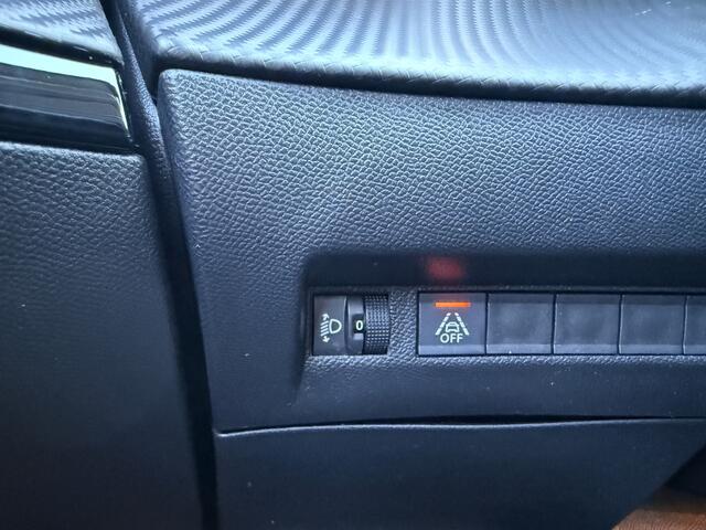 Peugeot e-2008 BWJ 2021 EV Blue Lease 136 PK Allure 50 kWh FULL LED | HALF LEDER | CARPLAY + ANDROID | NAVI | CIMA | CRUISE | LMV | PDC