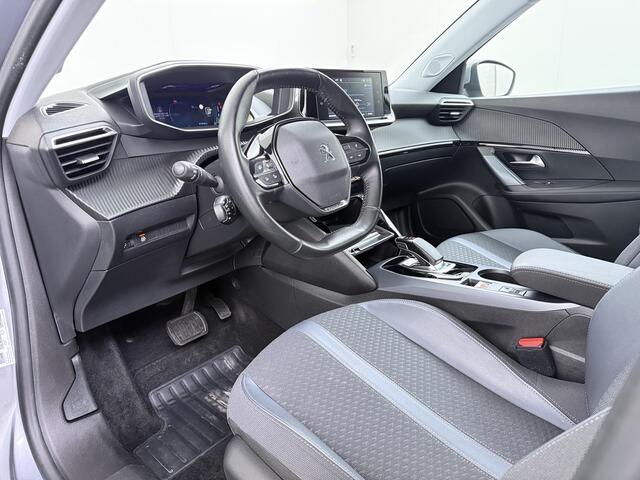 Peugeot e-2008 EV Allure Première 50kWh SOH 89% Navi* 360°Camera Ecc Apple Carplay Android Auto Cruise Control Stoelverwarming Pdc DAB+ Privacy Glas Lmv Led Keyless Complete EV