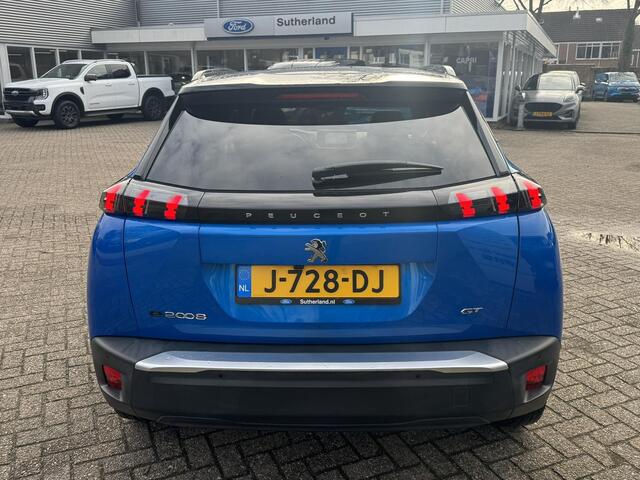 Peugeot e-2008 EV Allure 50 kWh 136pk Stoelverwarming