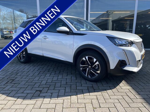 Peugeot e-2008 EV Allure Pack 50 kWh LMV / Stoelverwarming / Led / Clima / camera