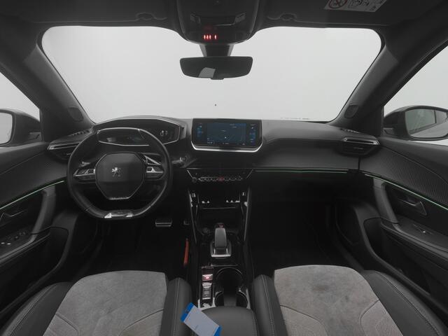 Peugeot e-2008 EV GT Pack 50 kWh | CAMERA | ADAPTIVE | STOELVERW.
