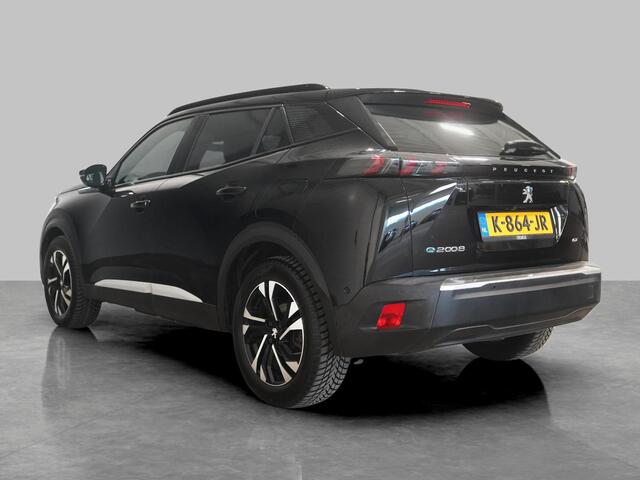 Peugeot e-2008 EV GT 50 kWh | Pano | Stoelverwarming | Carplay |